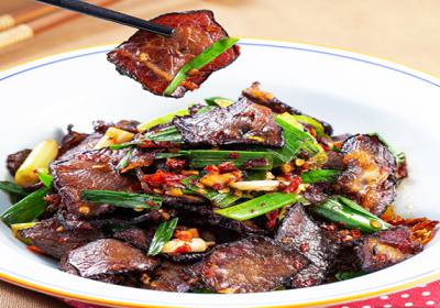 舌尖上的湘西密碼：十大土家苗寨風(fēng)味，讓你體驗(yàn)不一樣的煙火氣！